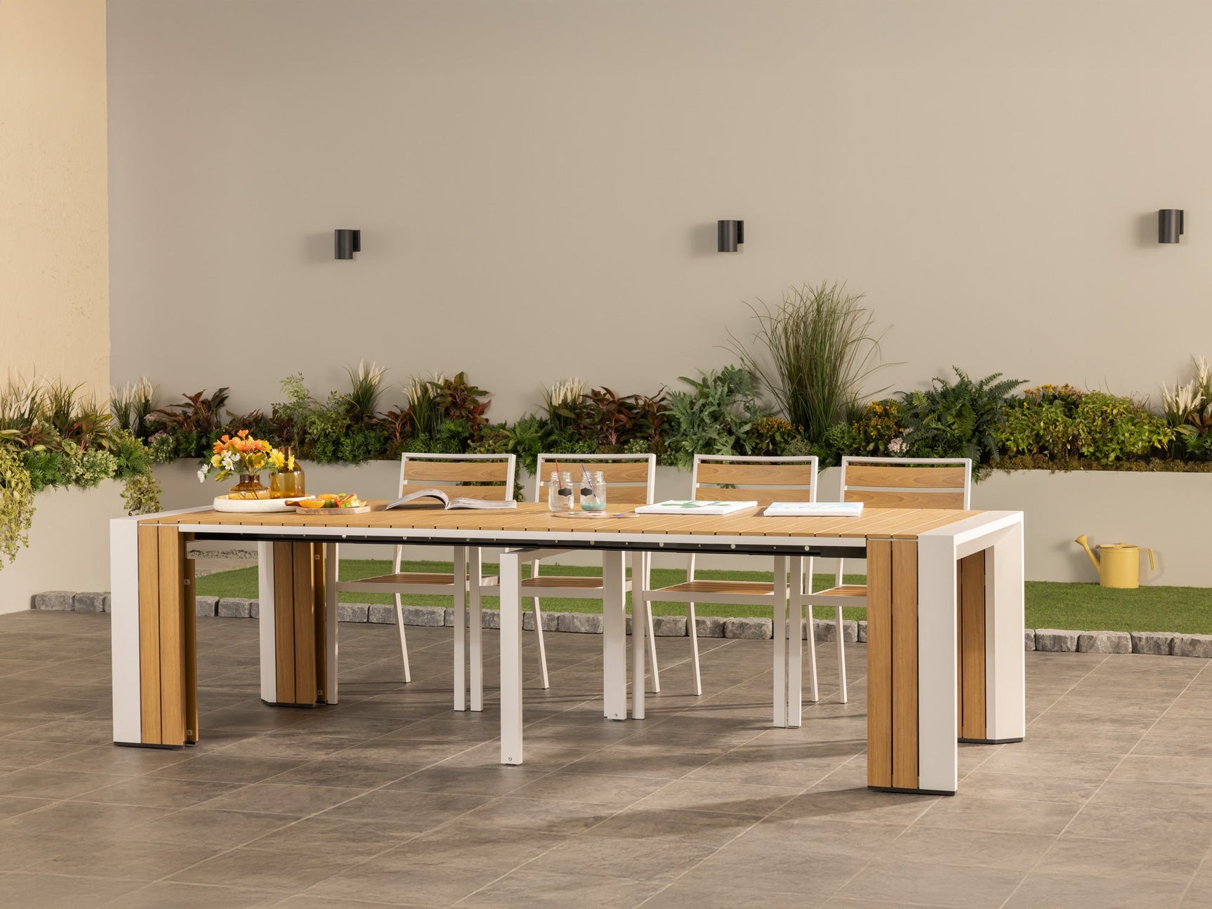 Transformer Outdoor Dining Set - The Family - Ornate Home