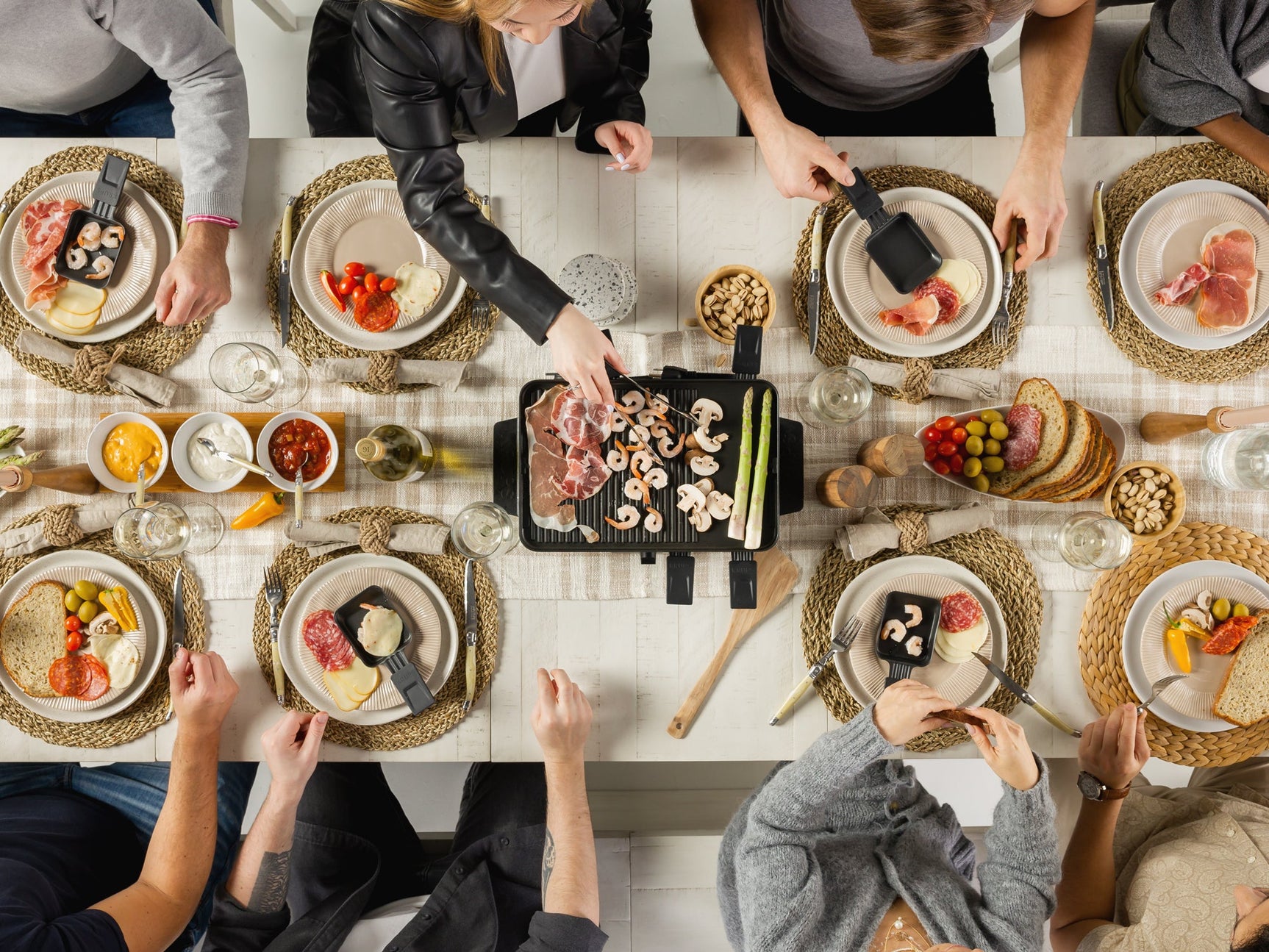 Transformer Dining Set - The Host