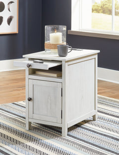 Treytown Antique White Chairside End Table - Ornate Home