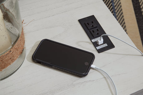 Treytown Antique White Chairside End Table - Ornate Home