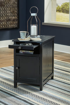 Treytown Black Chairside End Table - Ornate Home