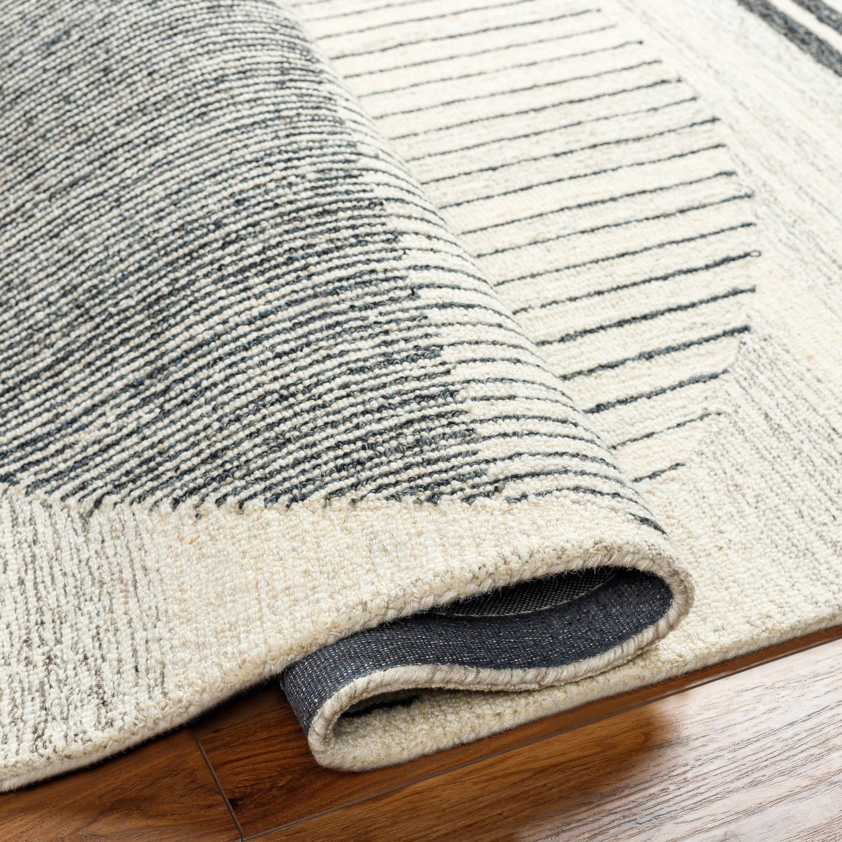Turgut Modern Wool Rug - Ornate Home