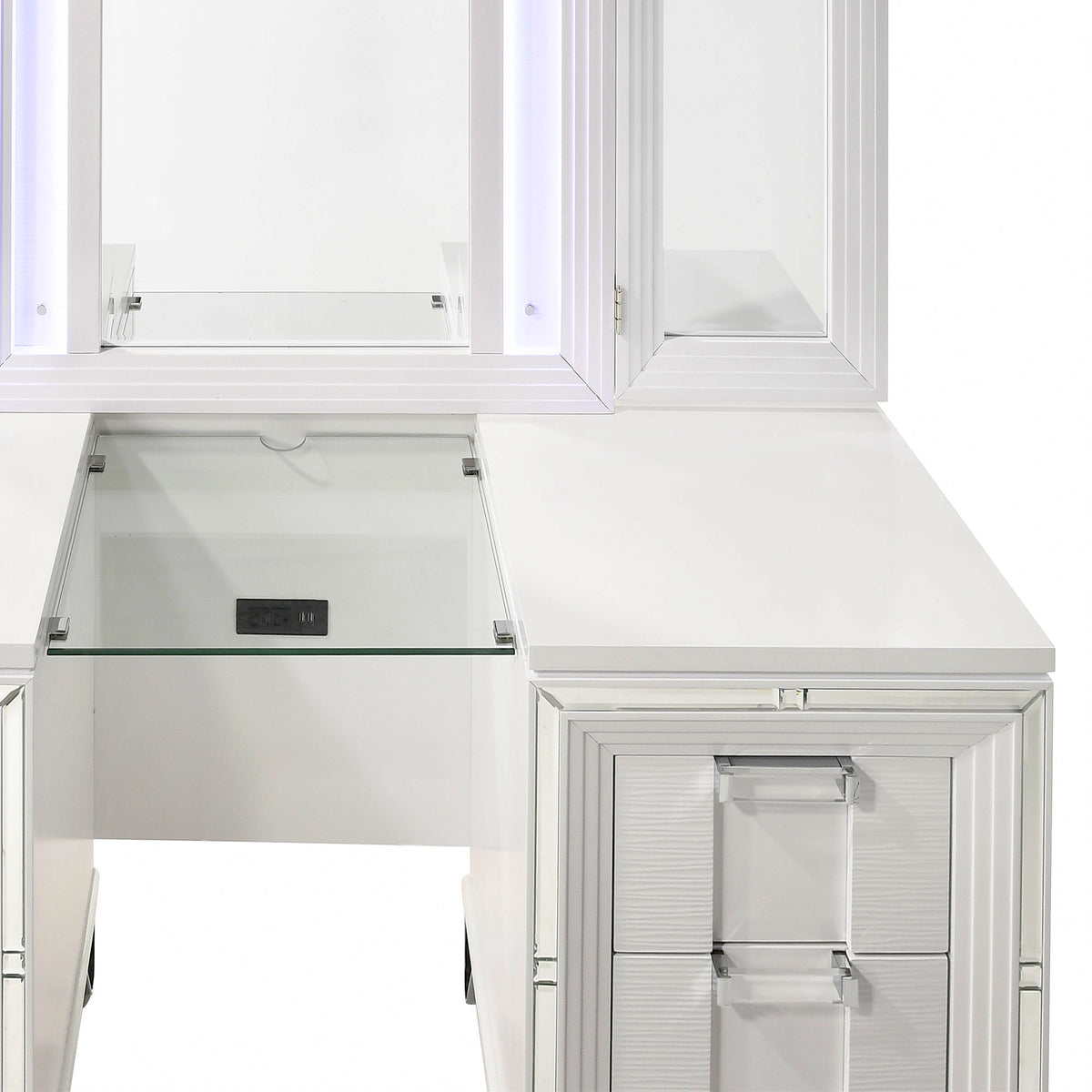 Twenty Nine White Vanity Set - Ornate Home