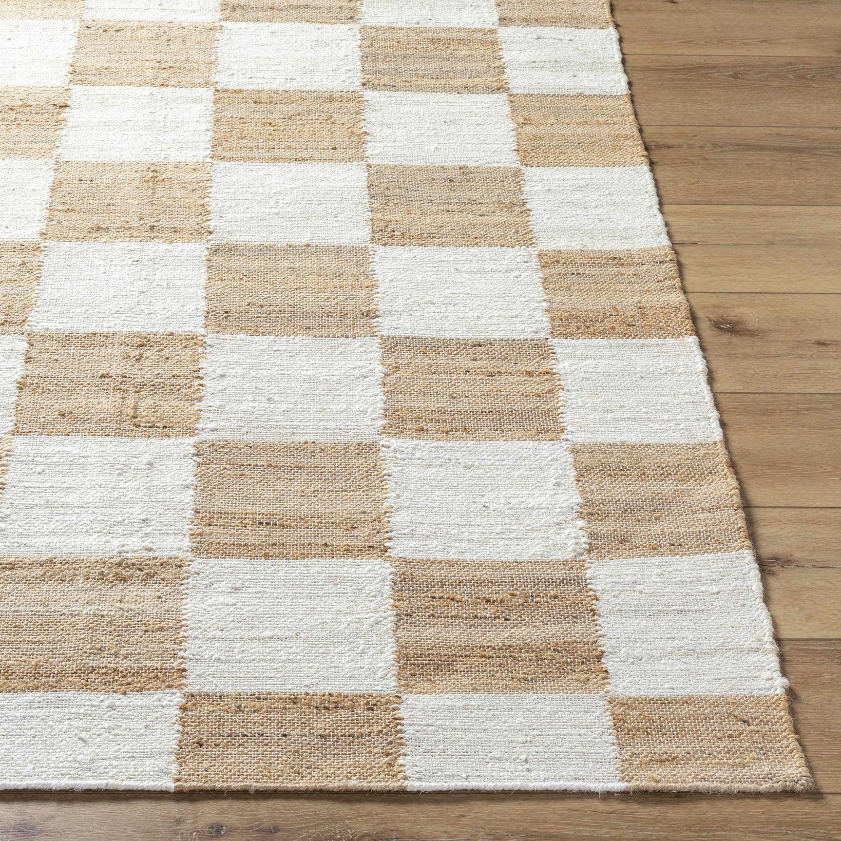 Tyhir Checkered Jute Rug - Ornate Home