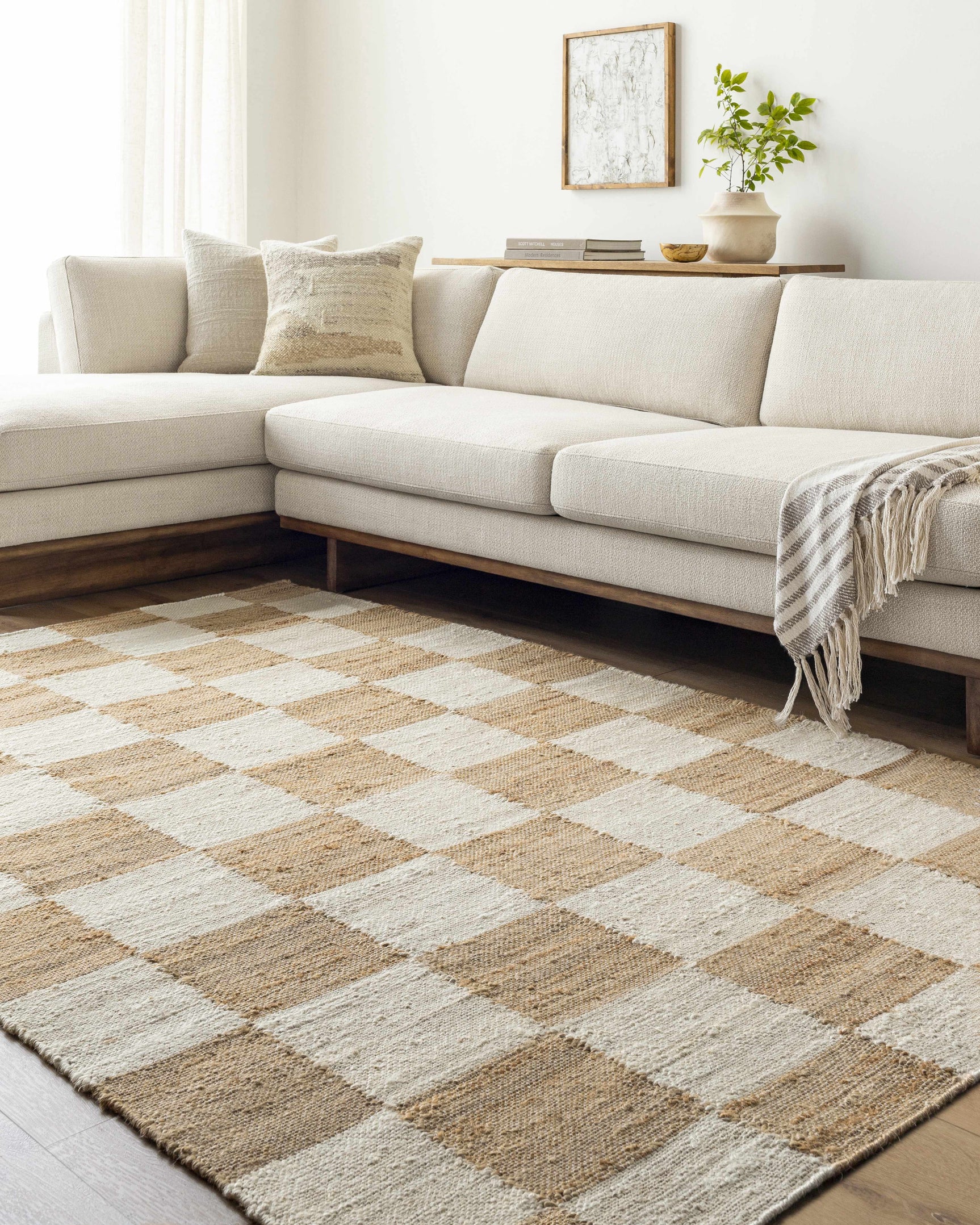 Tyhir Checkered Jute Rug - Ornate Home
