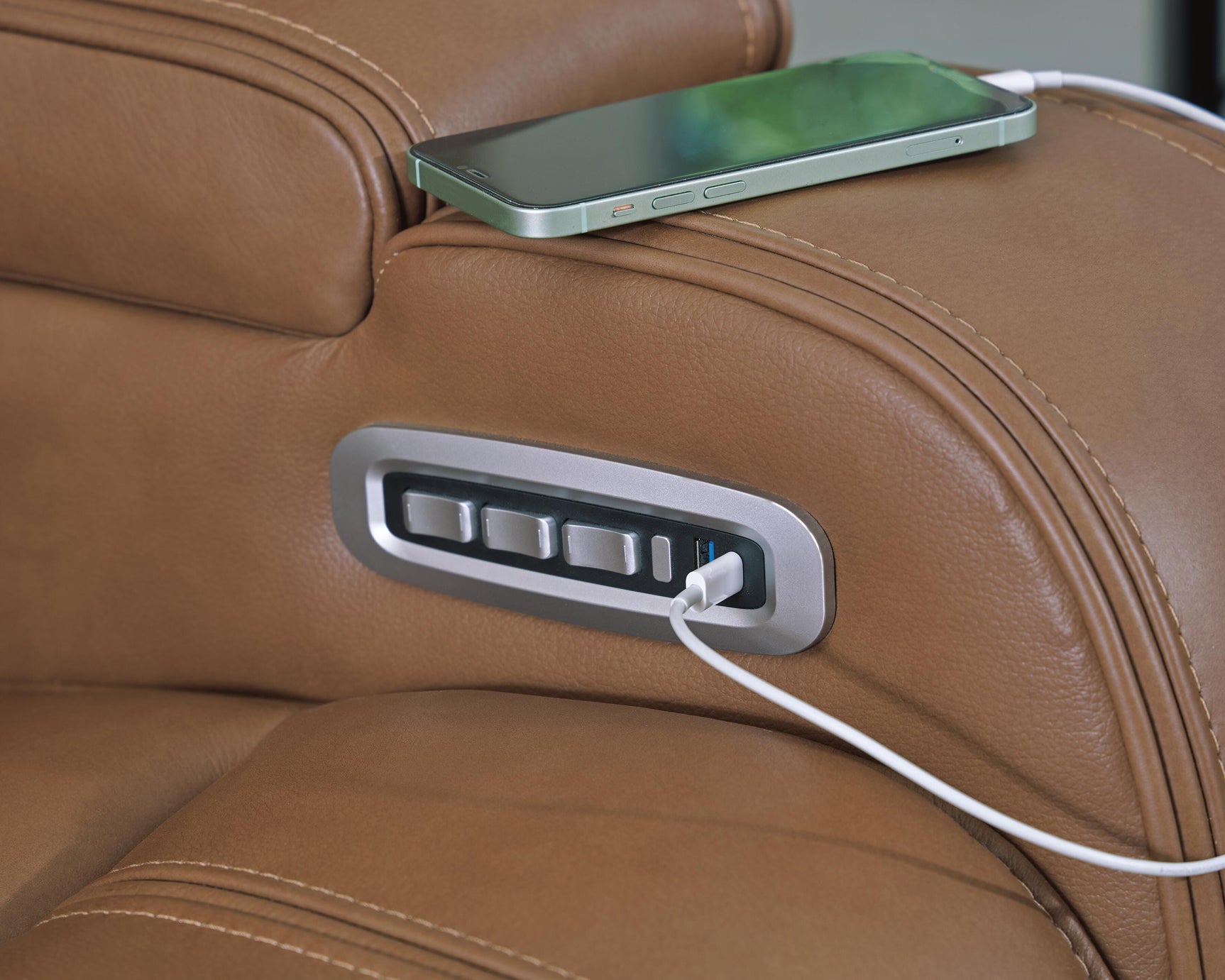 Dreamer Caramel Power Reclining Loveseat with Audio Seating