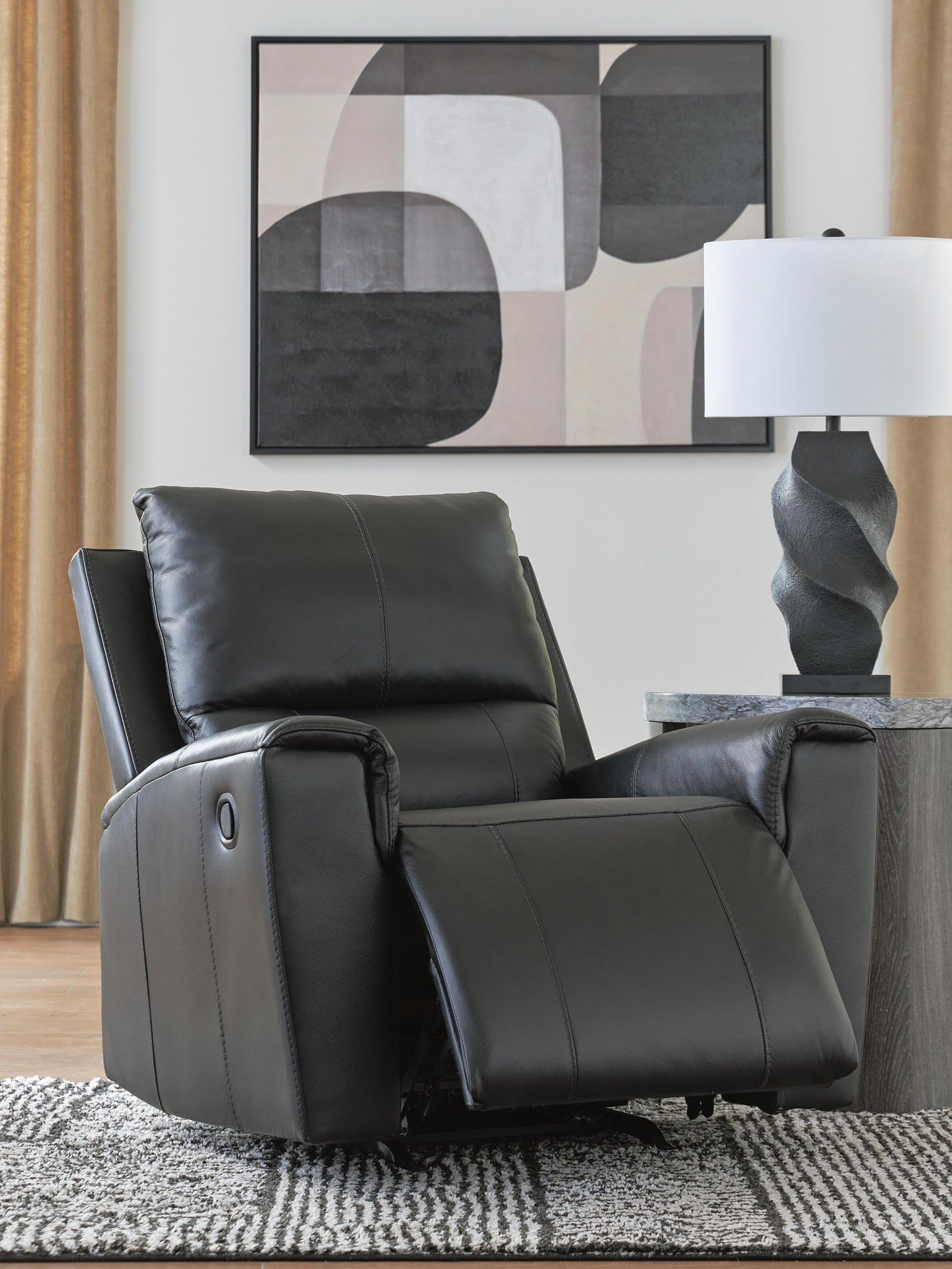 Danemere Black Recliner