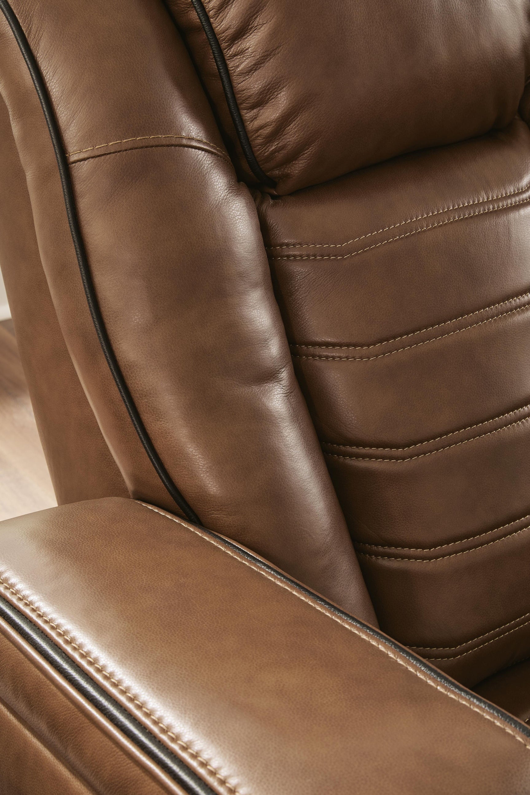 Gruaro Amber Power Reclining Sofa