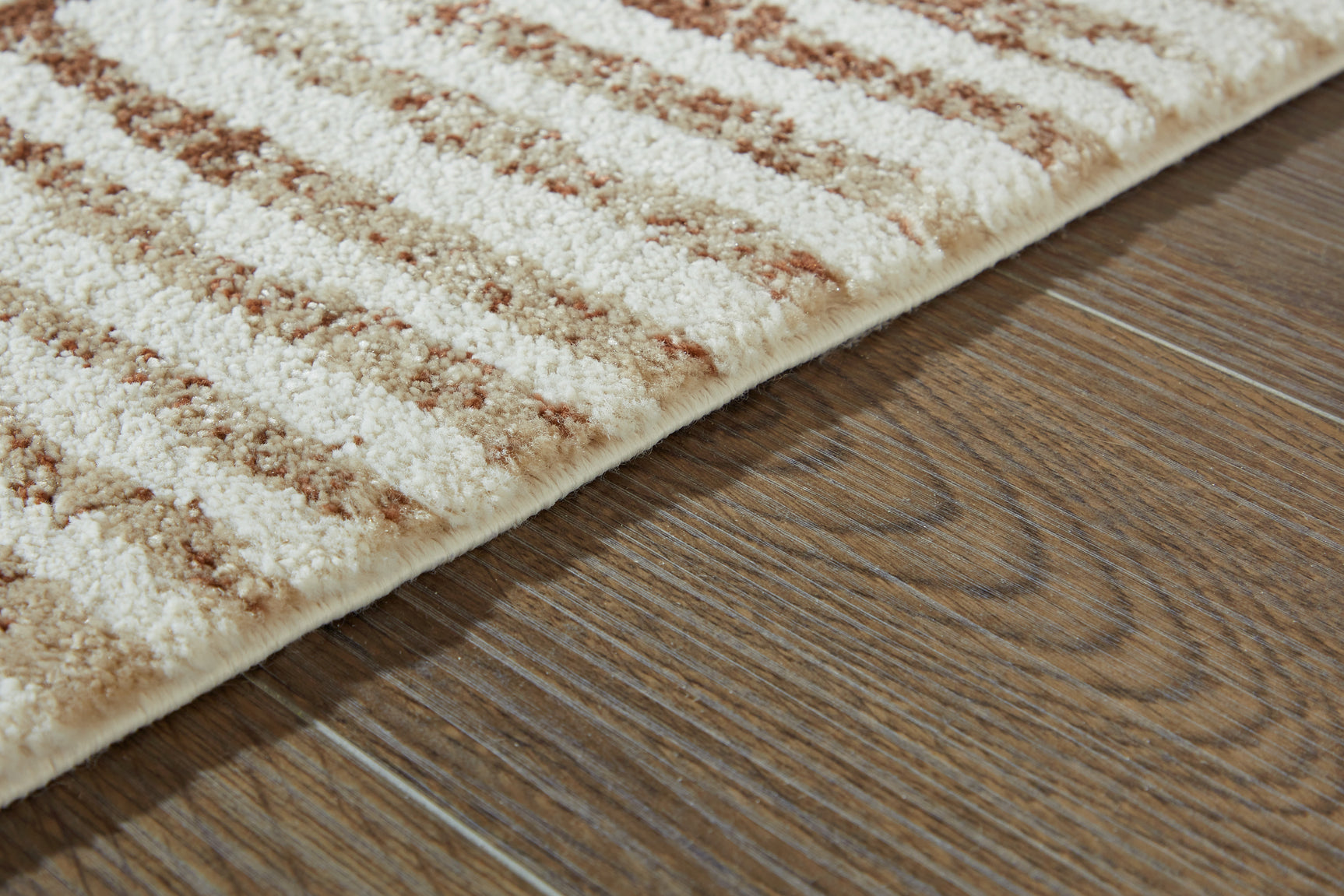 Uduak Cream/Tan/Rust Large Rug - Ornate Home