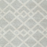 Unawick Gray/Ivory Medium Rug (Online Special Price) - Ornate Home