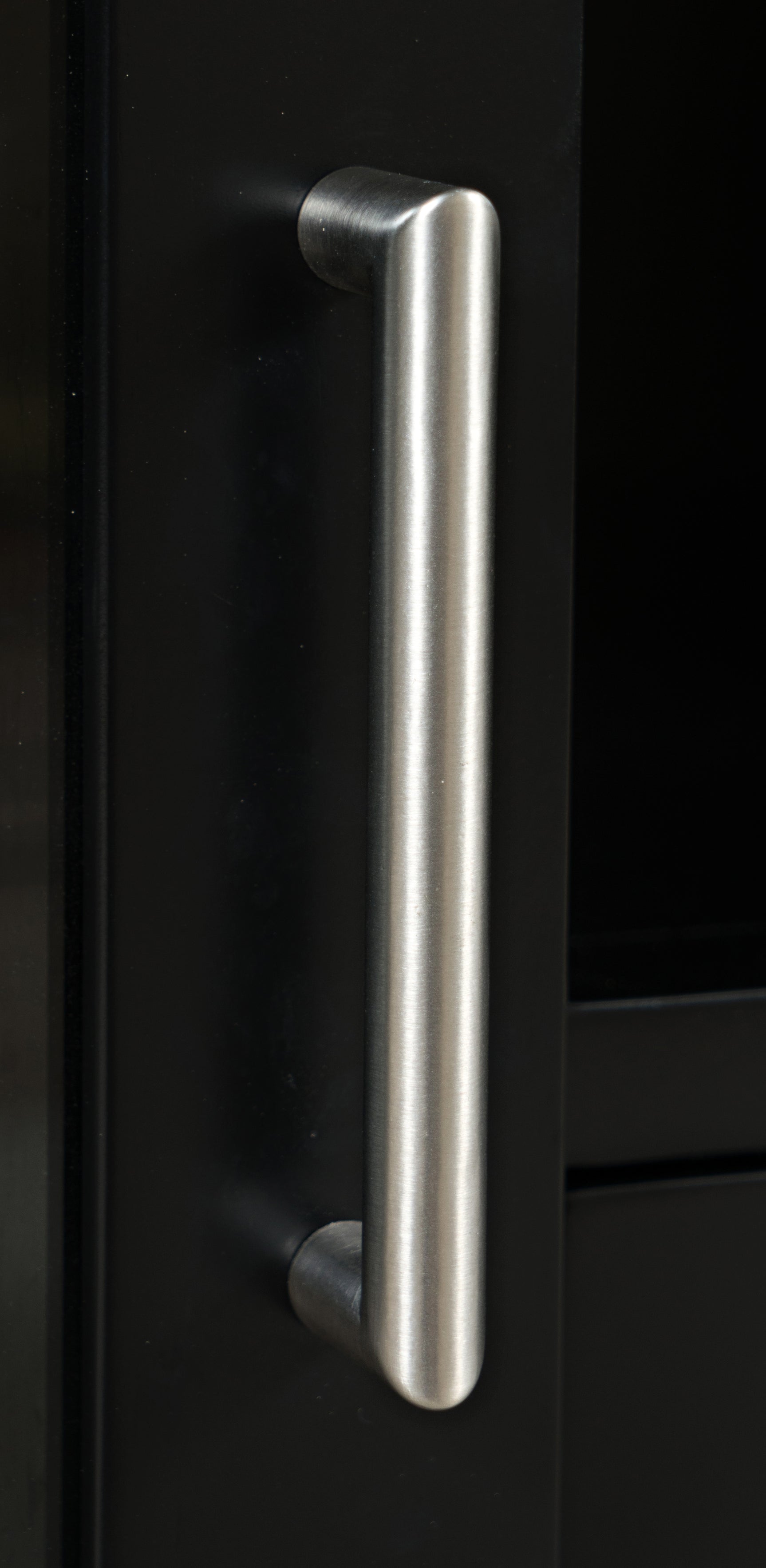 Urban Icon Black Server - Ornate Home