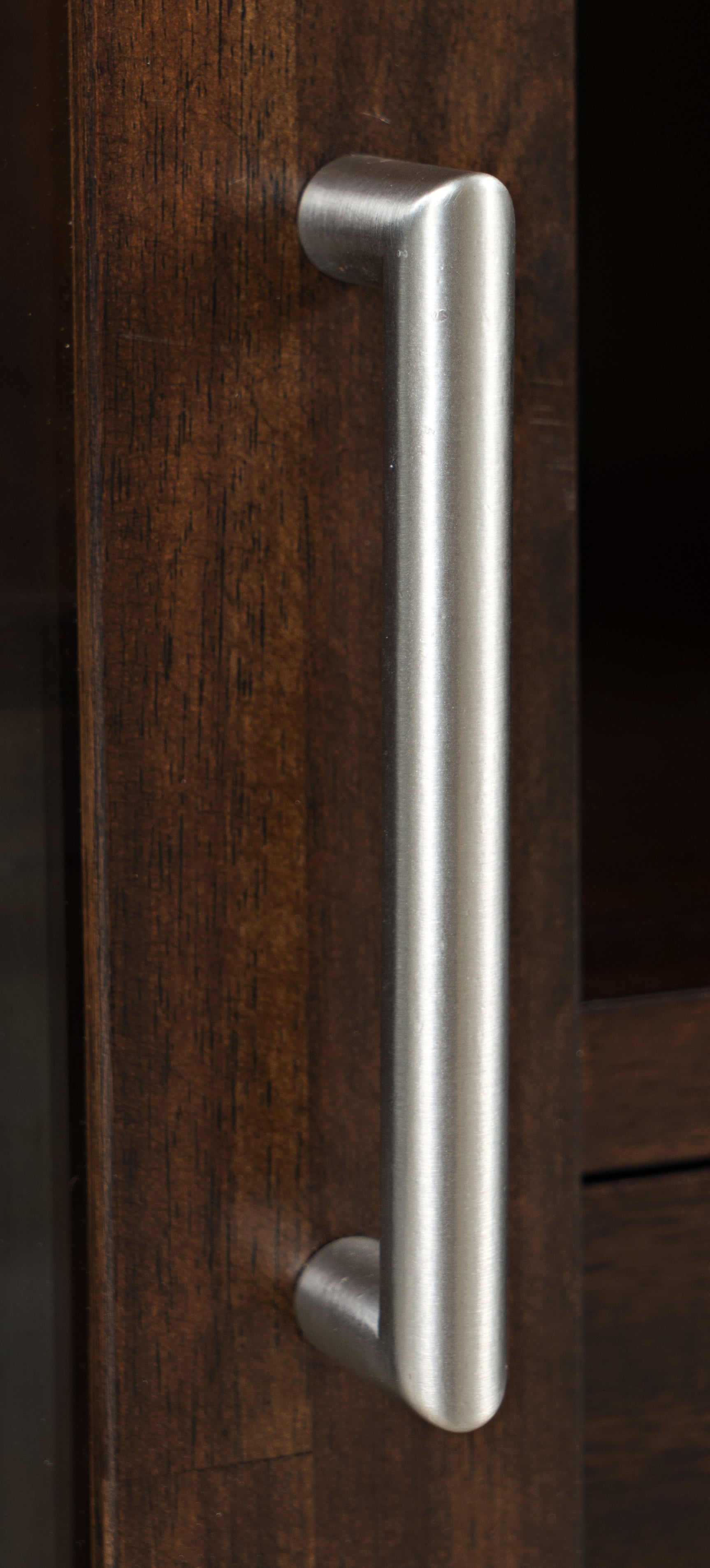 Urban Icon Merlot Server - Ornate Home