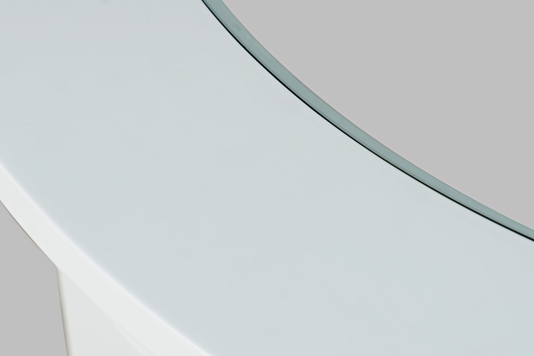 Urban Icon White Round Dining Table - Ornate Home