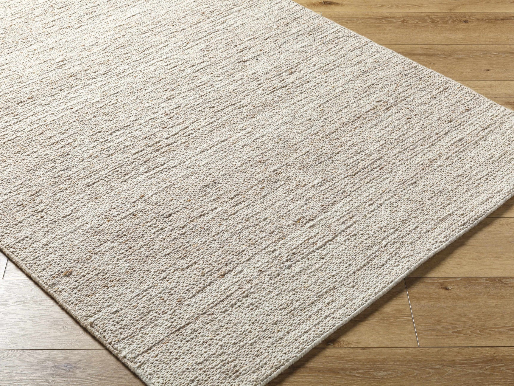 Urmat Wool Area Rug - Ornate Home
