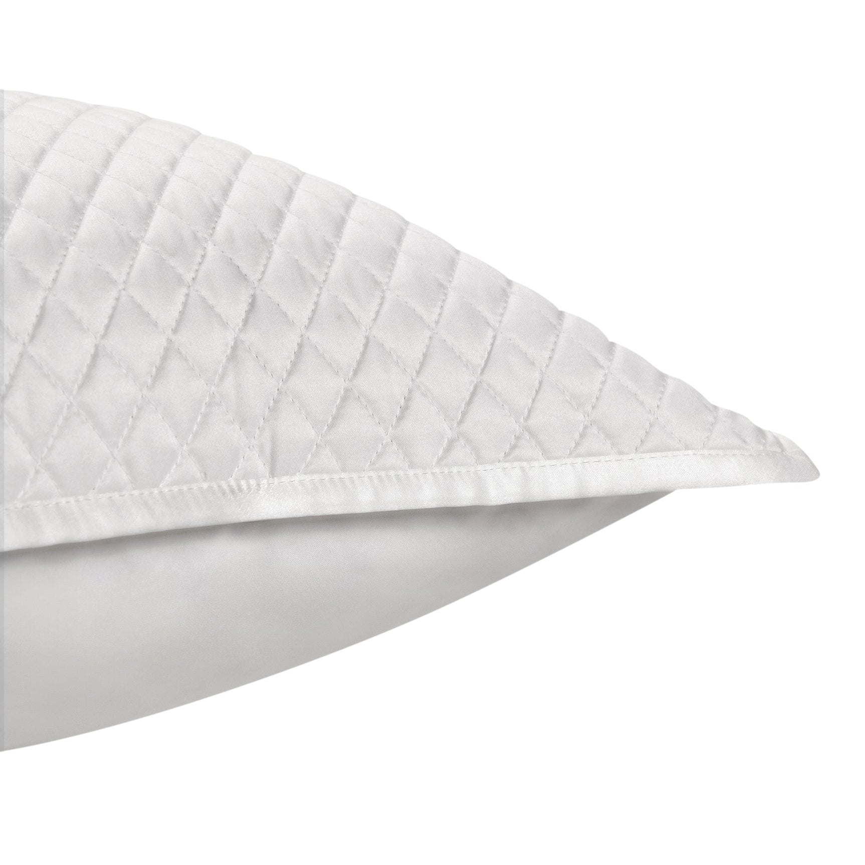 Diamond White Quilt Collection