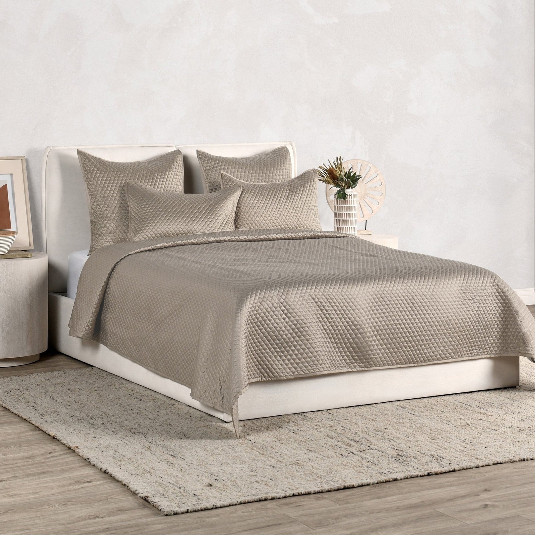 Diamond Pebble Quilt Collection