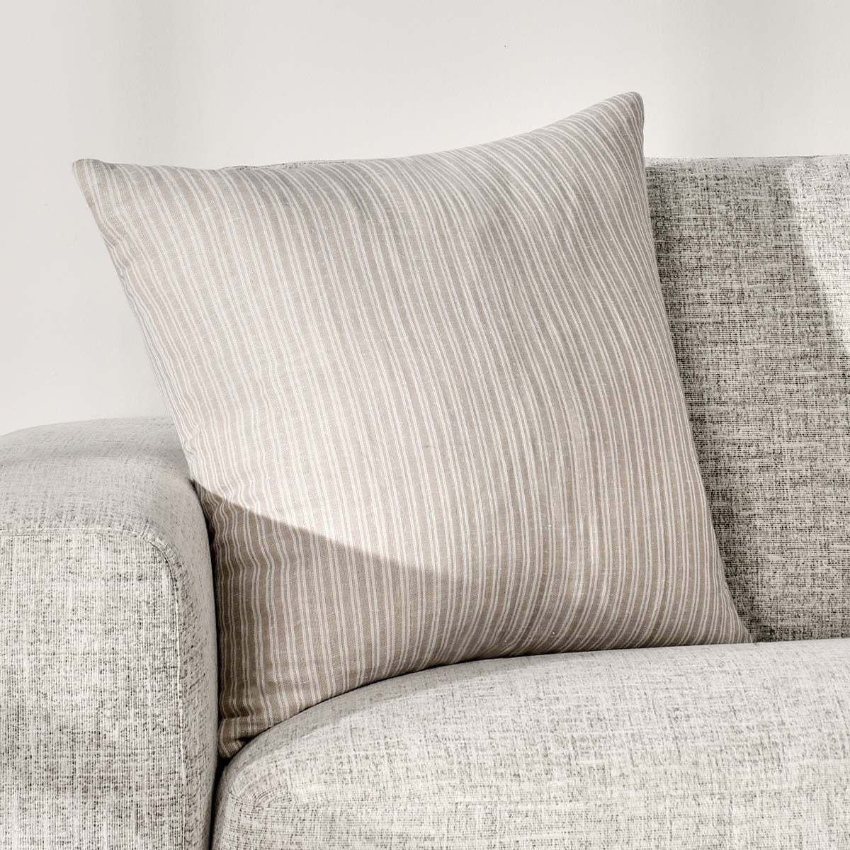VC Casa Natural Multiple Sizes Throw Pillow (Set of 2) - Ornate Home