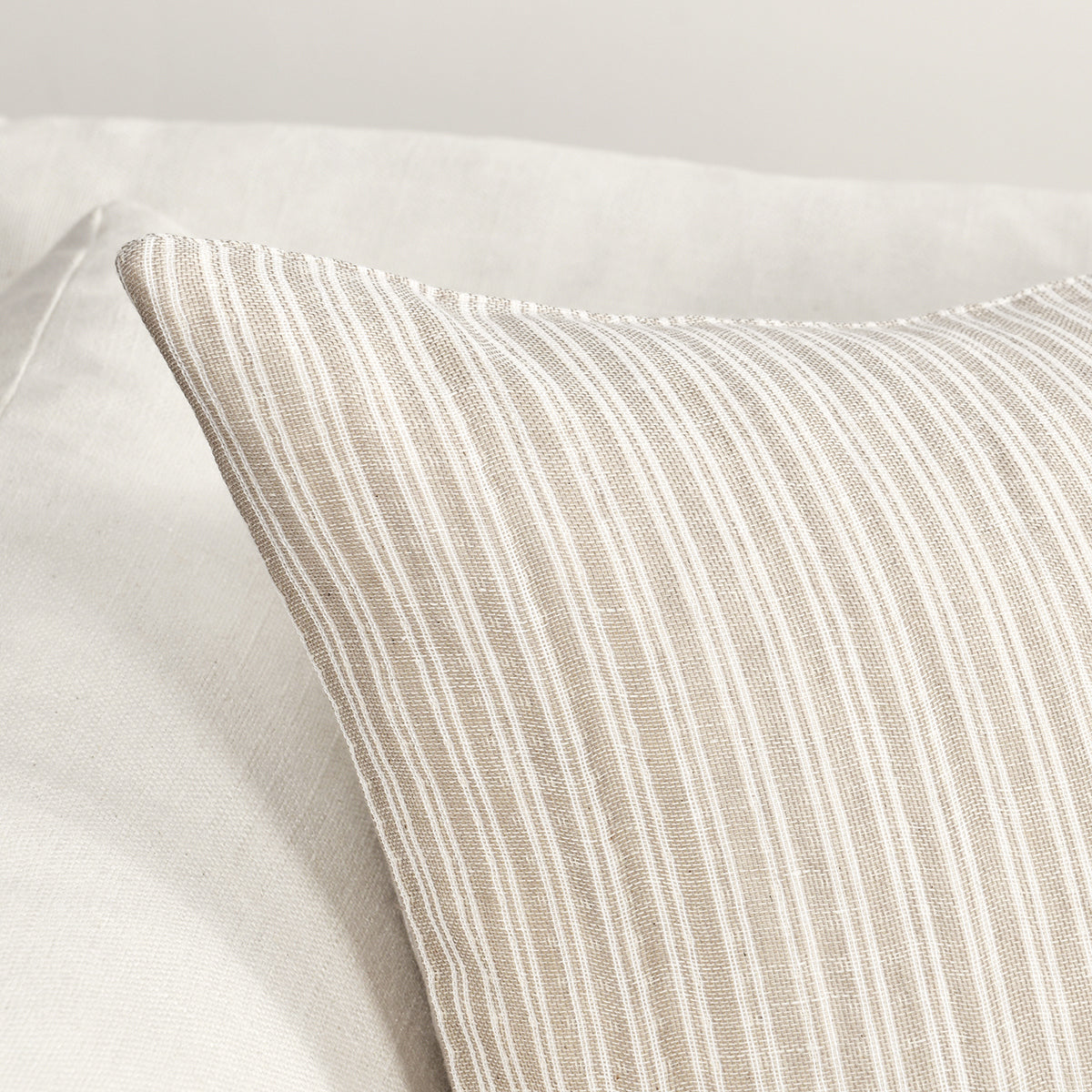 VC Casa Natural Multiple Sizes Throw Pillow (Set of 2) - Ornate Home