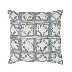 VC Elea Ivory/Navy 22x22 Throw Pillow (Set of 2) - Ornate Home