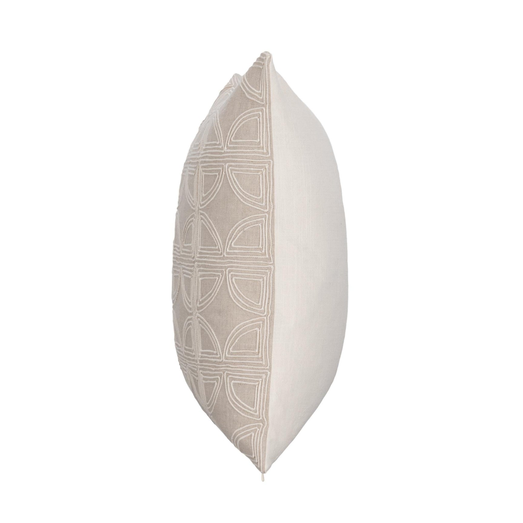 VC Elea Natural 22x22 Throw Pillow (Set of 2) - Ornate Home