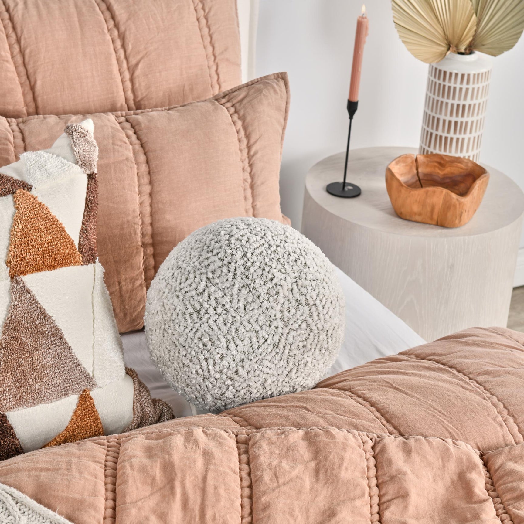 VC Ivory/Natural Maris Multiple Sizes Throw Pillow (Set of 2) - Ornate Home