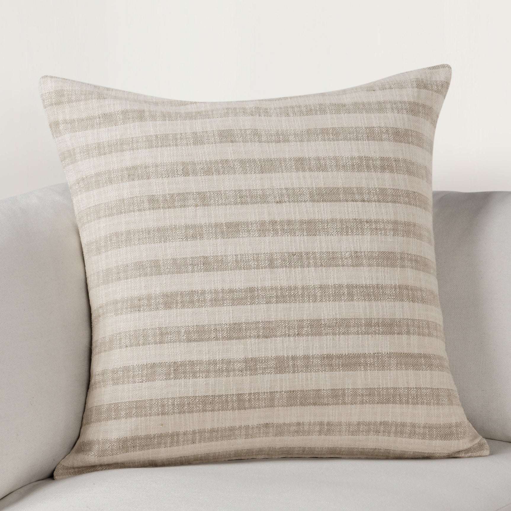 VC Linna Ivory/Natural Multiple Sizes Throw Pillow (Set of 2) - Ornate Home