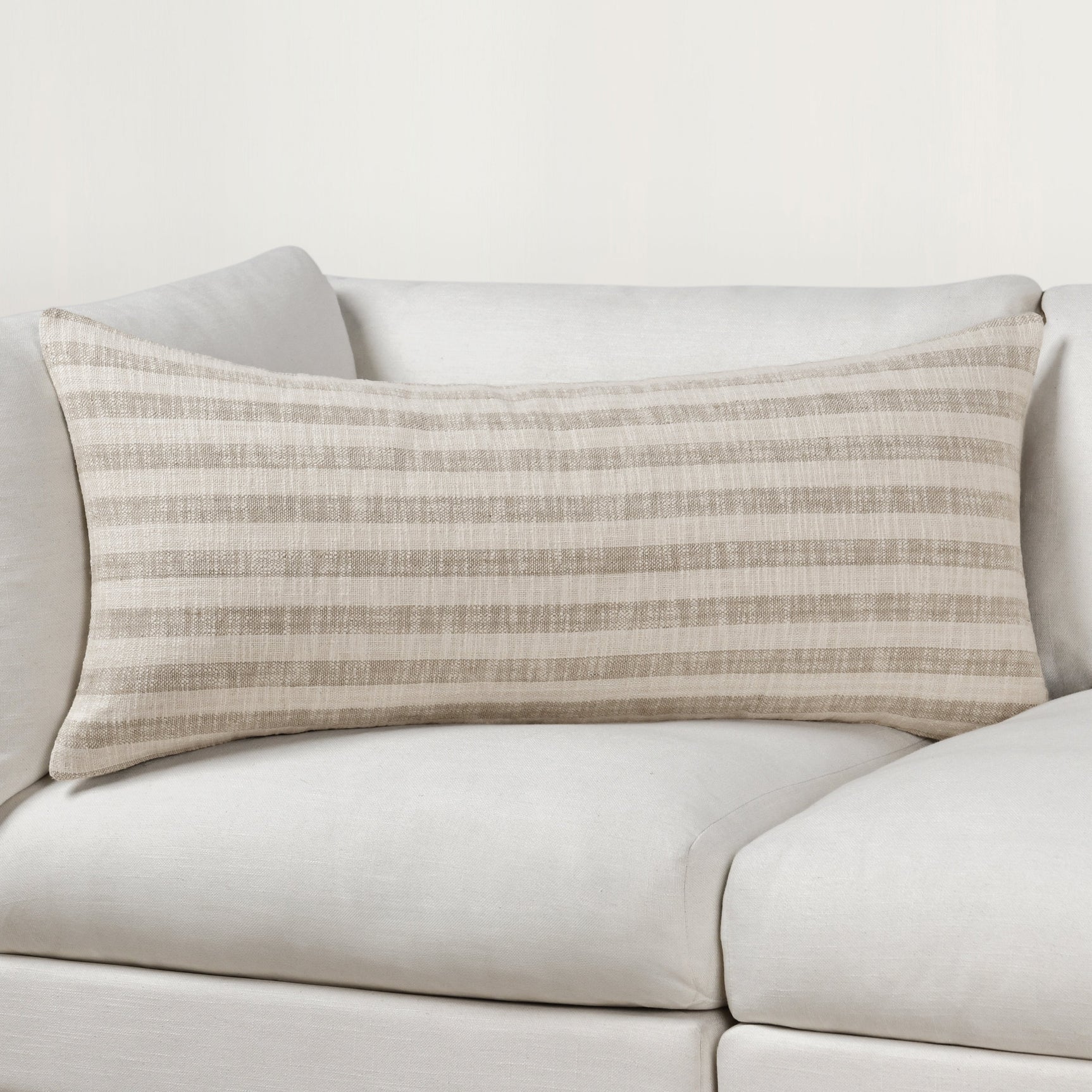 VC Linna Ivory/Natural Multiple Sizes Throw Pillow (Set of 2) - Ornate Home