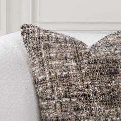 VC Porter Black/Ivory 22x22 Throw Pillow (Set of 2) - Ornate Home