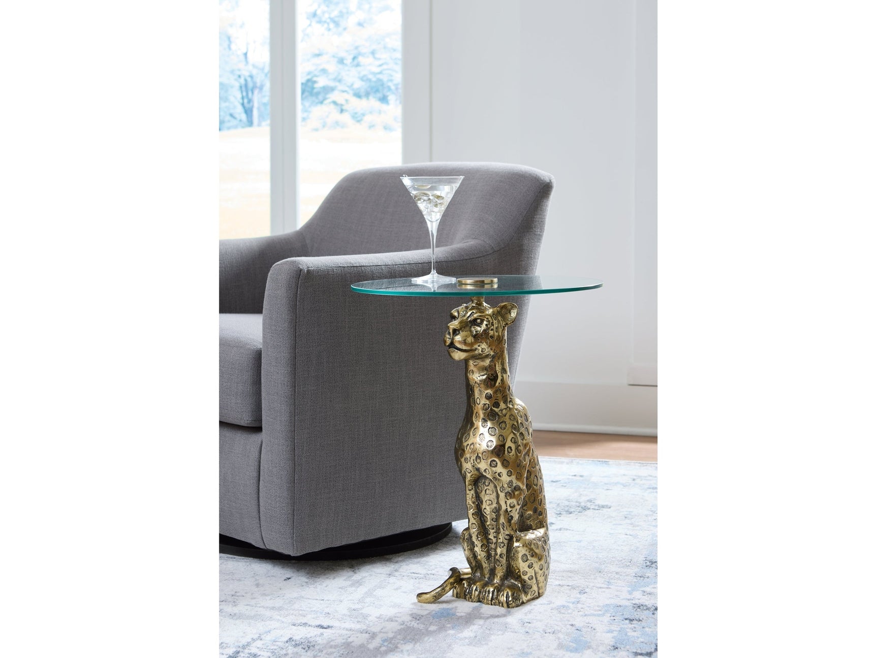 Vallain Antique Gold Accent Table (Online Special Price) - Ornate Home