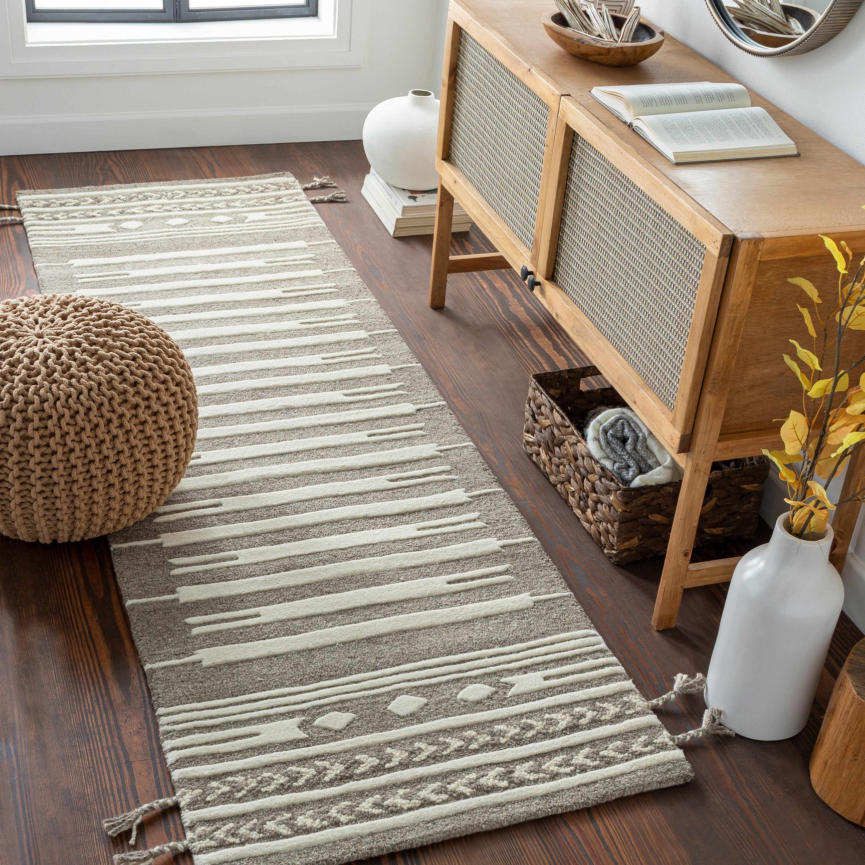Vamo Area Rug - Clearance - Ornate Home