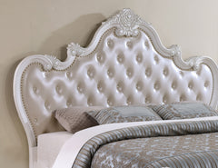 Ventresca White 4 Pc. Leatherette Queen Bedroom Set - Ornate Home