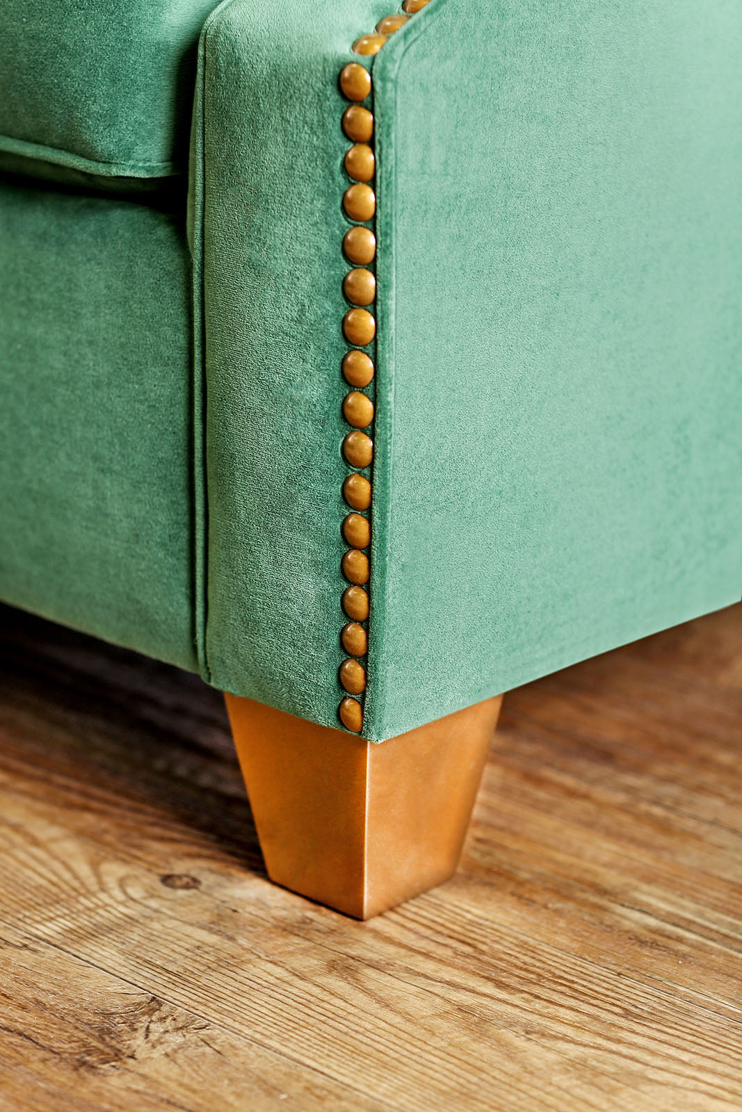 Verdante Emerald Green/Gold Sofa & Loveseat - Ornate Home