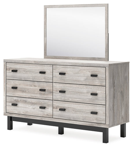Vessalli Queen Panel Bedroom Set with Dresser and Mirror - Ornate Home
