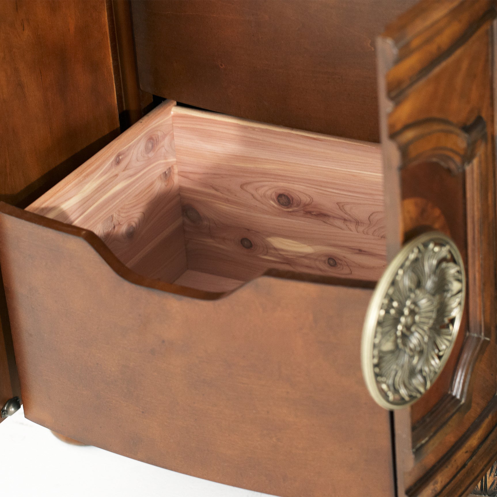 Villa Valencia Classic Chestnut Dresser with Mirror - Ornate Home