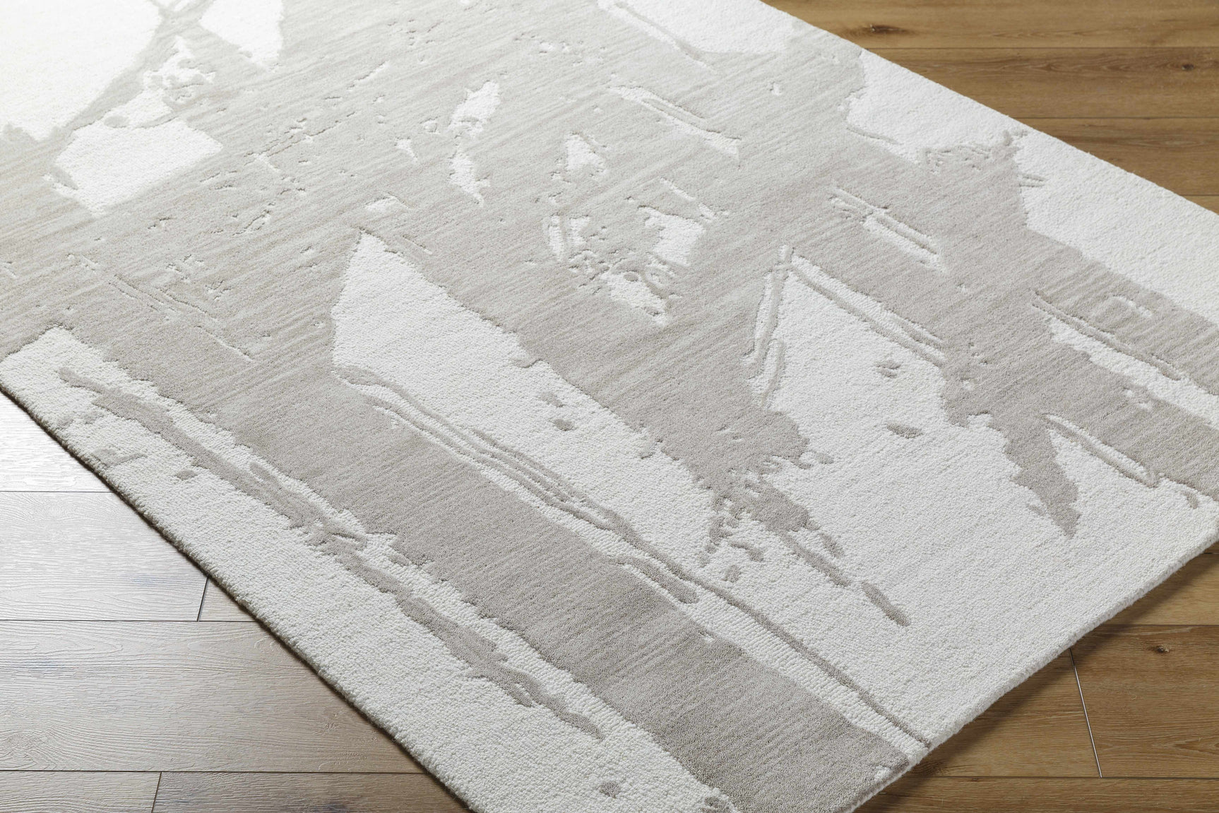 Viven Ivory Area Rug - Clearance - Ornate Home