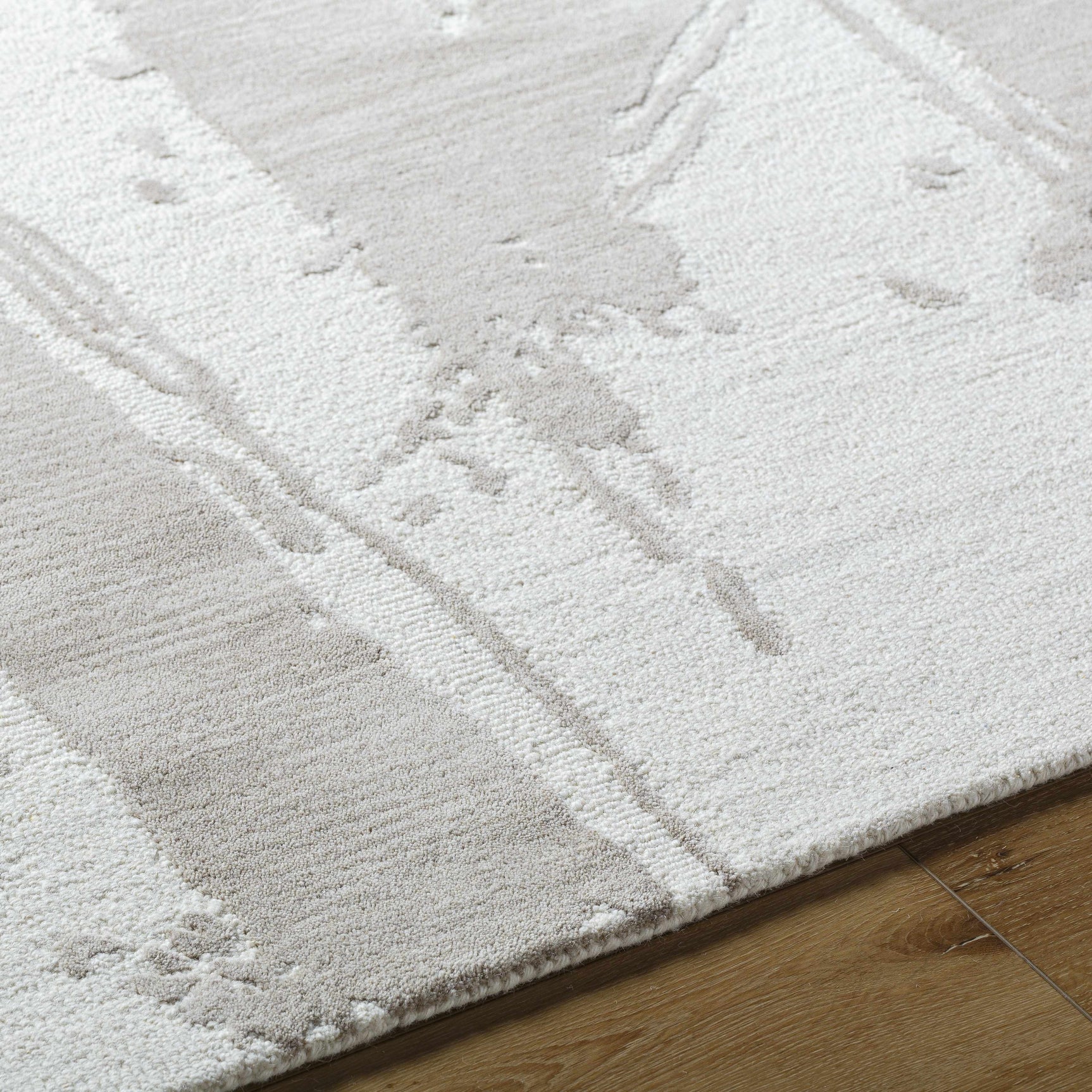 Viven Ivory Area Rug - Clearance - Ornate Home