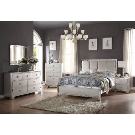 Voeville II Platinum PU & Platinum Queen Bed - Ornate Home