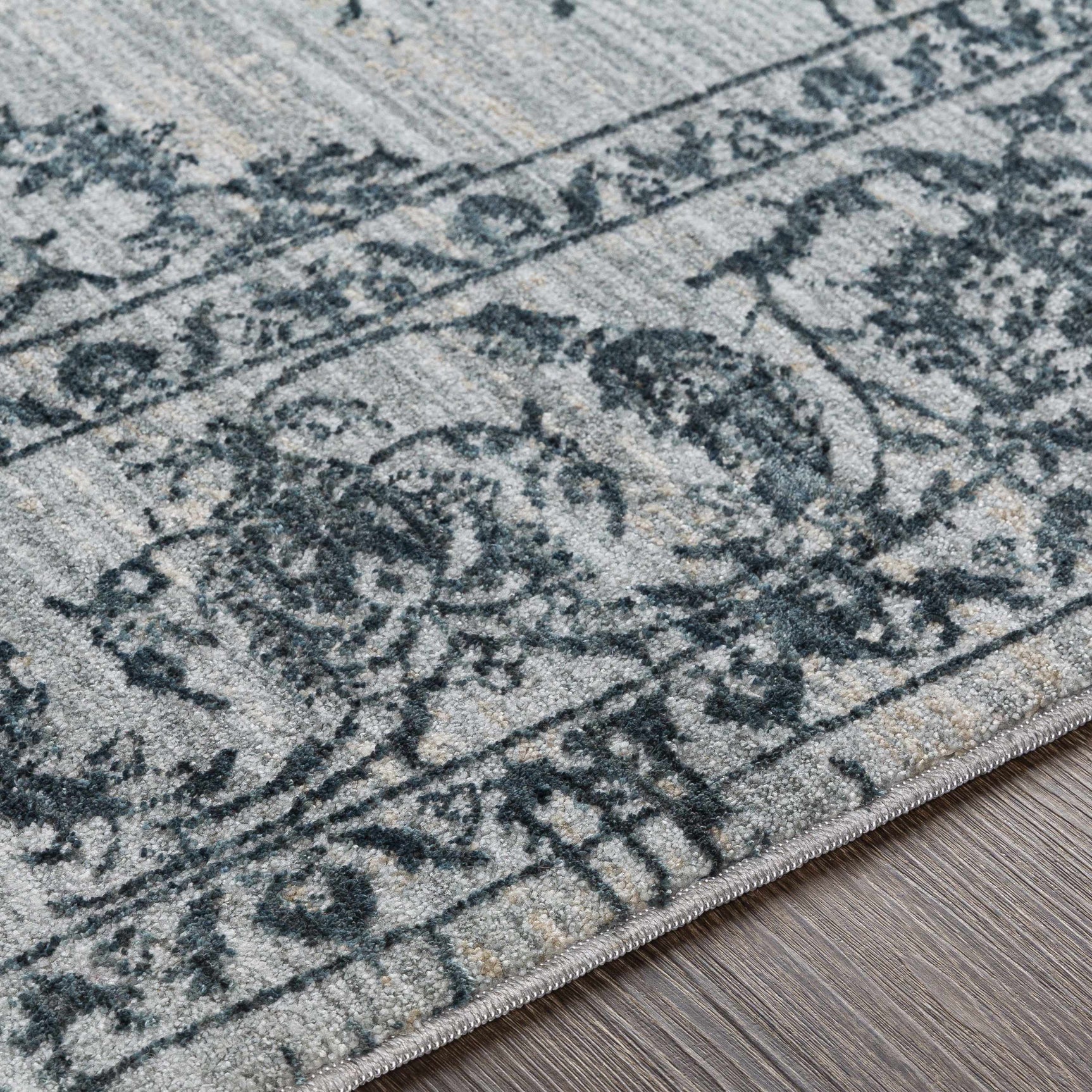 Wandina Traditional Luxe Rug - Ornate Home