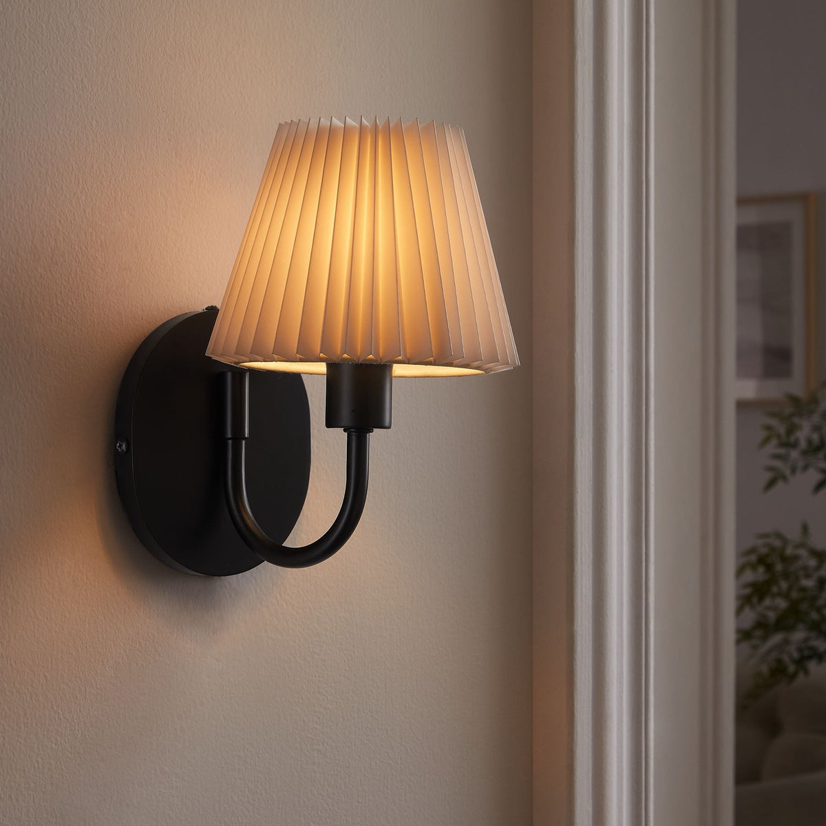 Wave Black Wall Sconce - Ornate Home