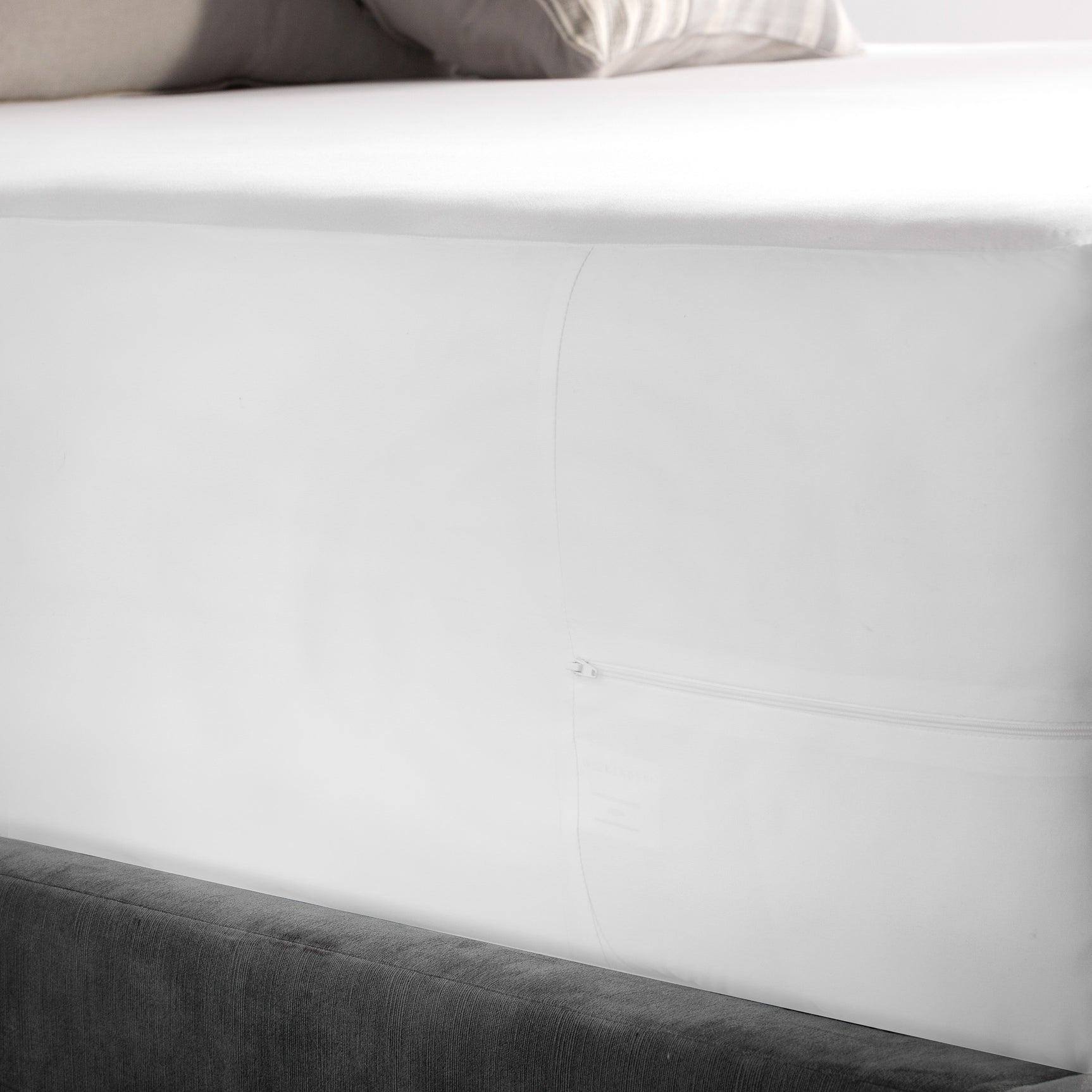 Weekender White Queen 360 Mattress Encasement - Ornate Home