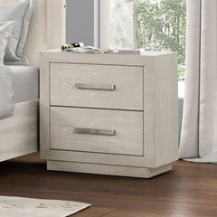 Wellingborough Light Gray Queen 4 Piece Bedroom Set - Ornate Home