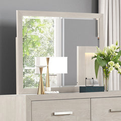 Wellingborough Light Gray Queen 5 Piece Bedroom Set w/Chest - Ornate Home