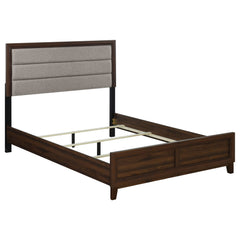 Welsley Walnut 4-piece Queen Bedroom Set - Ornate Home
