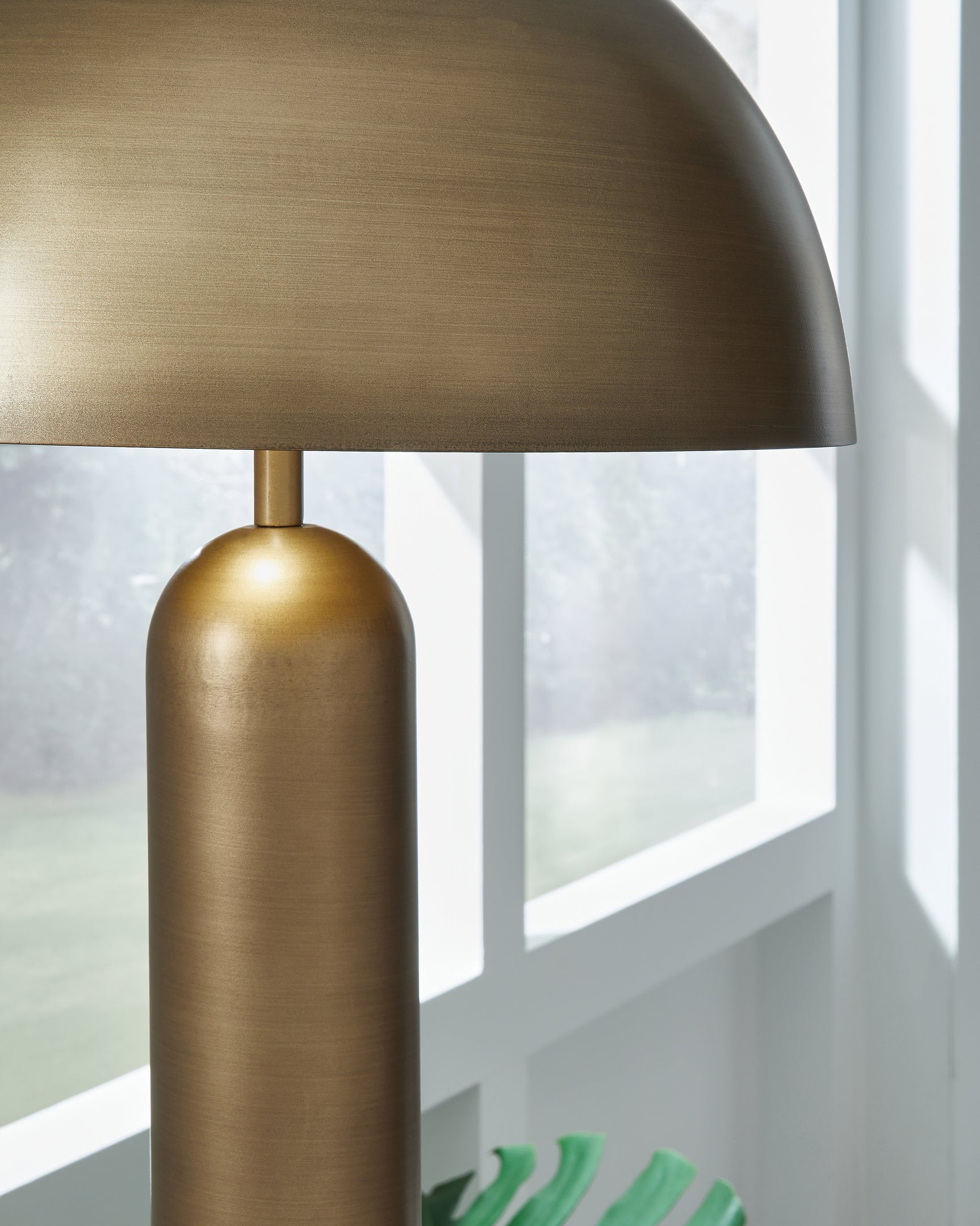 Wendfield Antique Gold Floor Lamp (Online Special Price) - Ornate Home