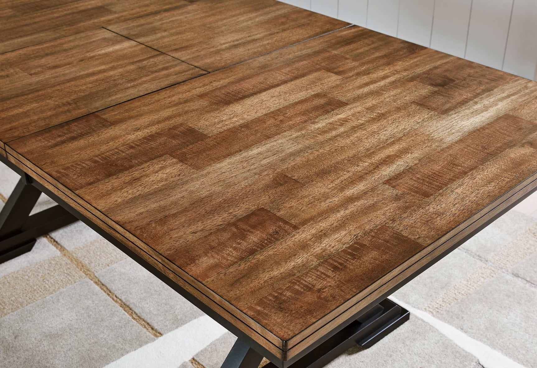 Wildenauer Brown & Black Dining Room Set / 9pc - Ornate Home