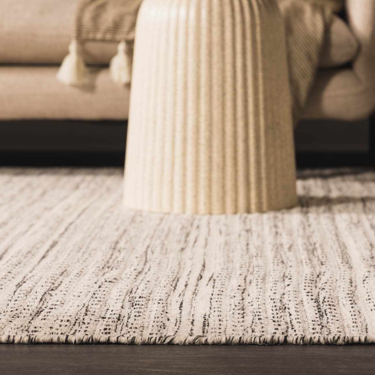 Williford Wool Area Rug - Ornate Home