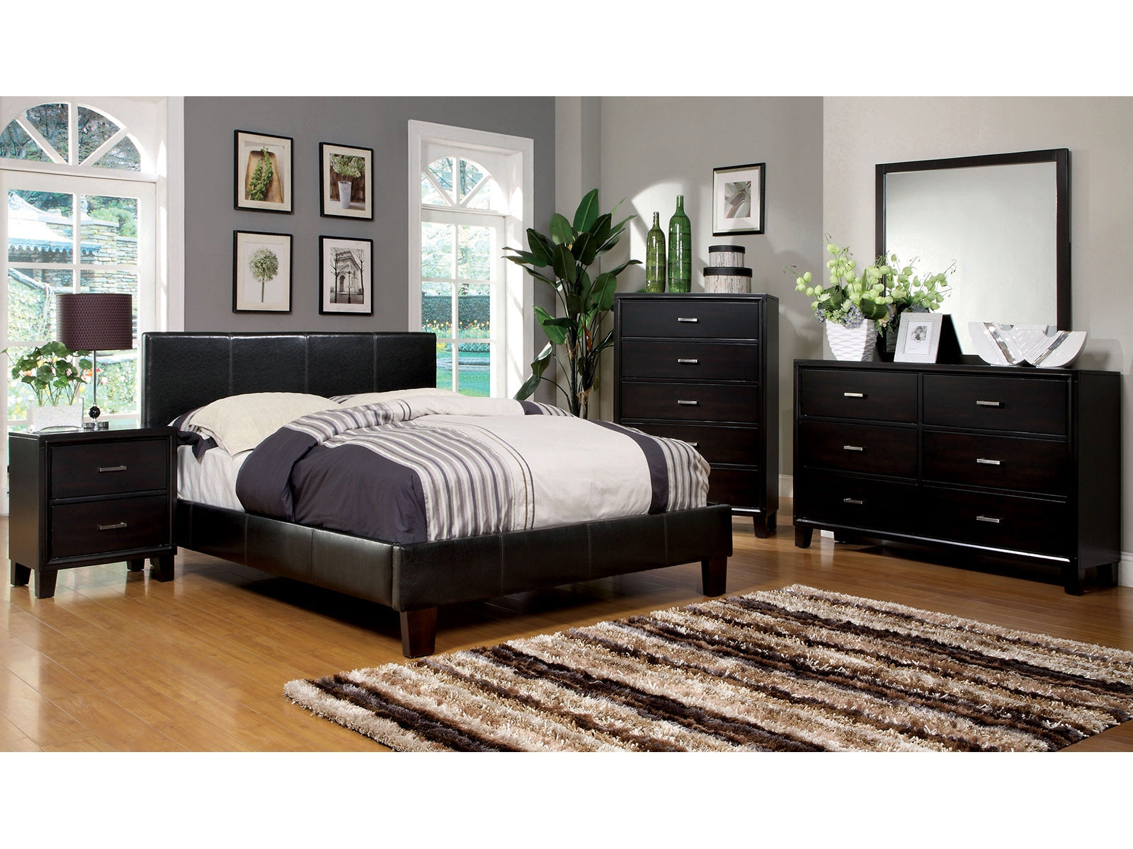 Winn Park Espresso Queen Bed - Ornate Home