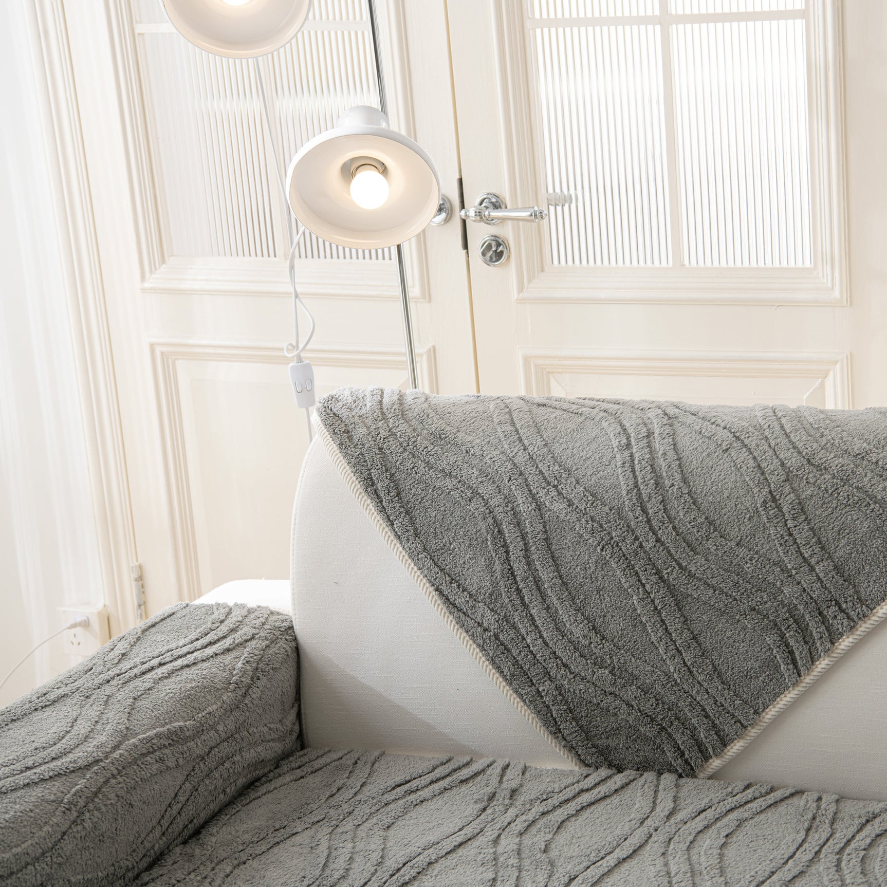Winter Thickened Non-slip Blanket, Three-Dimensional Embossed Cotton Velvet Sofa Cover - Ornate Home