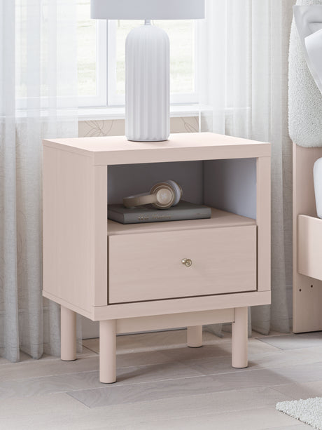 Wistenpine Blush Full Storage Bed, Dresser and Nightstand - Ornate Home