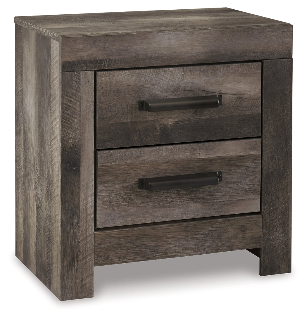 Wynnlow Gray Queen Panel Bedroom Set with Mirrored Dresser and Nightstand (Online Special Price) - Ornate Home